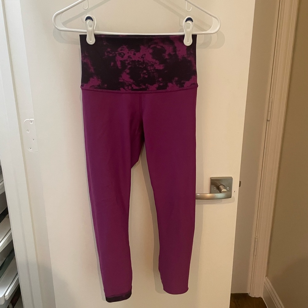 Lululemon Wunder Under Reversible Cropped 25” Leggings - Picture 5 of 11